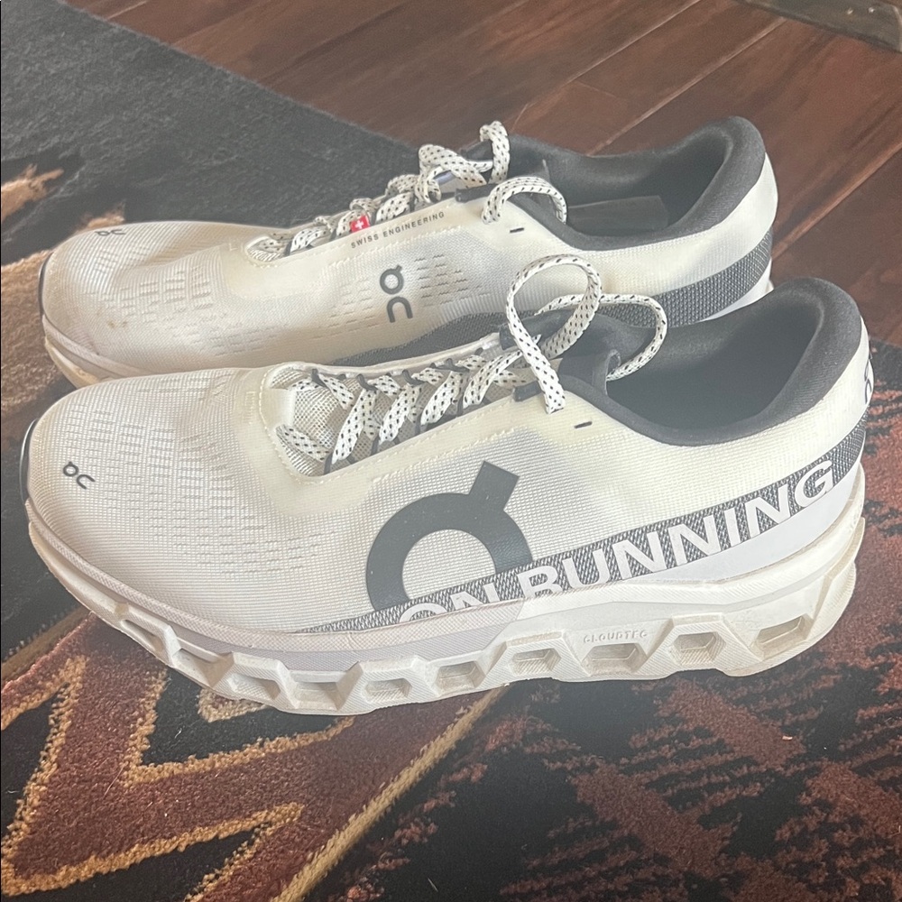 Oncloud Shoes